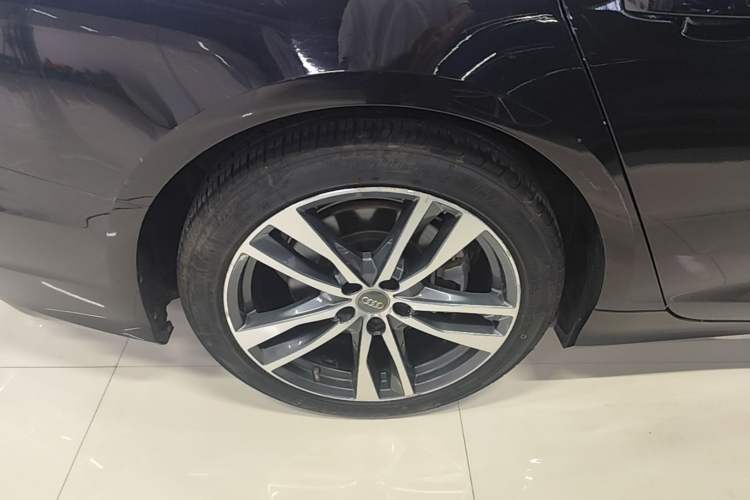 Used Audi A6L 2019 45 TFSI Prestige Dynamic Edition Right Rear Wheel Hub