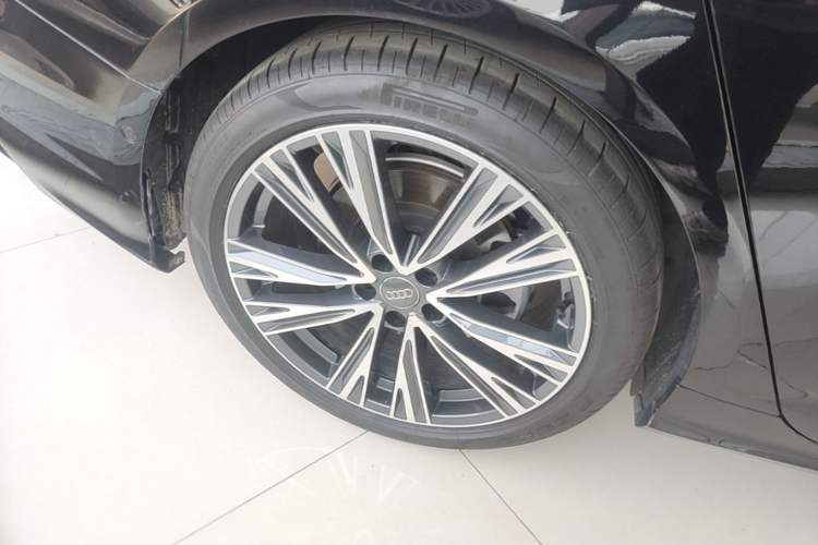 Used Audi A6L 2019 45 TFSI quattro Prestige Dynamic Edition Right Rear Wheel Hub