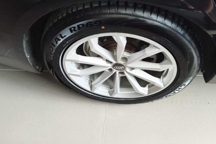 Used Audi A6L 2019 40 TFSI Luxury Prestige Edition Right Rear Wheel Hub