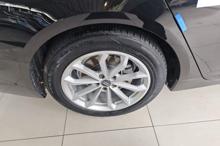 Used Audi A6L 2019 40 TFSI Luxury Prestige Edition Right Rear Wheel Hub