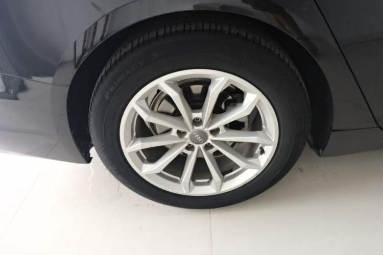 Used Audi A6L 2019 40 TFSI Luxury Prestige Edition Right Rear Wheel Hub