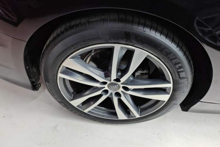 Used Audi A6L 2019 40 TFSI Luxury Dynamic Model Right Rear Wheel Hub