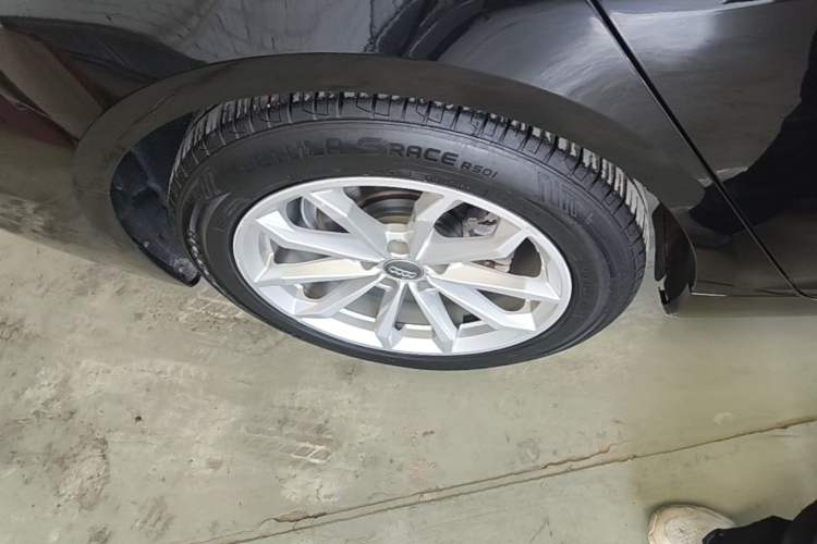 Used Audi A6L 2019 40 TFSI Luxury Prestige Edition Right Rear Wheel Hub