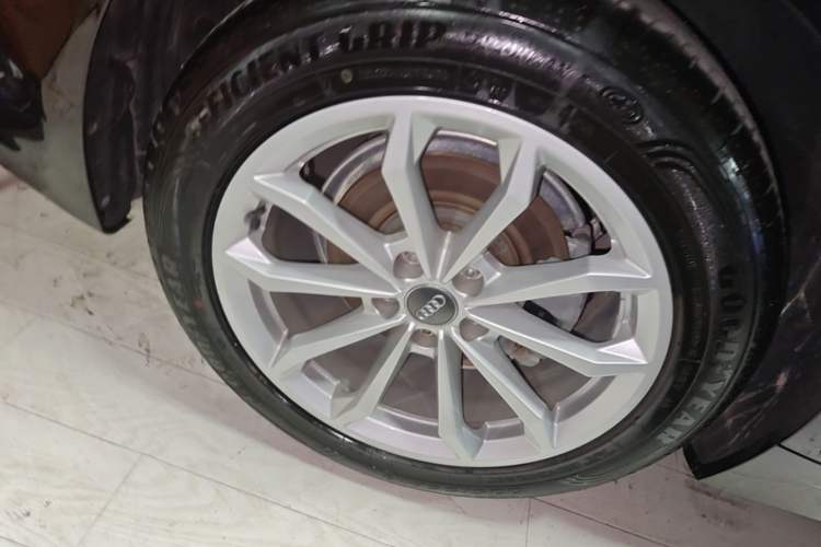 Used Audi A6L 2019 40 TFSI Luxury Prestige Edition Right Rear Wheel Hub