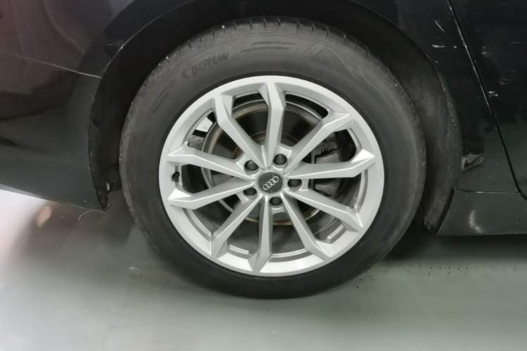 Used Audi A6L 2019 40 TFSI Luxury Prestige Edition Right Rear Wheel Hub