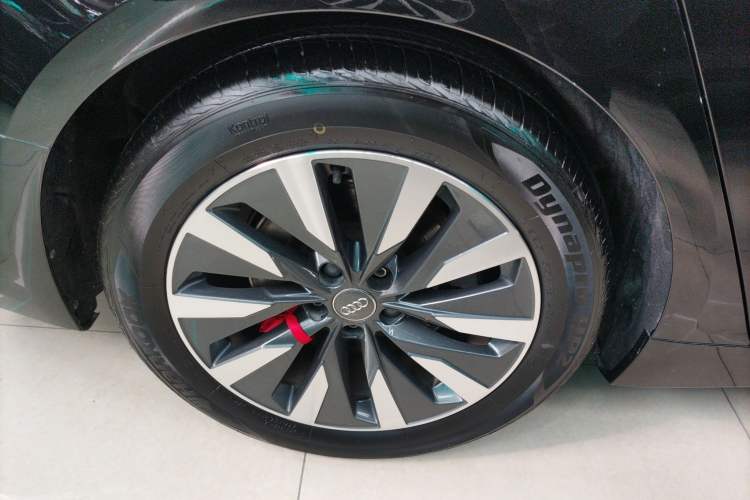 Used Audi A6L 2019 45 TFSI Prestige Elegant Edition Right Rear Wheel Hub
