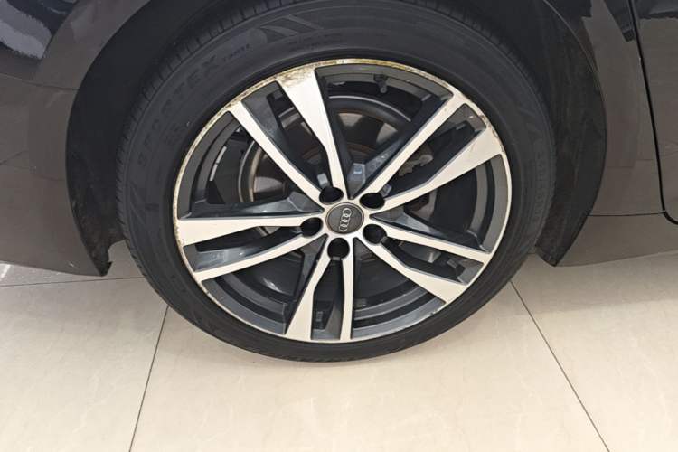 Used Audi A6L 2019 40 TFSI Luxury Prestige Edition Right Rear Wheel Hub