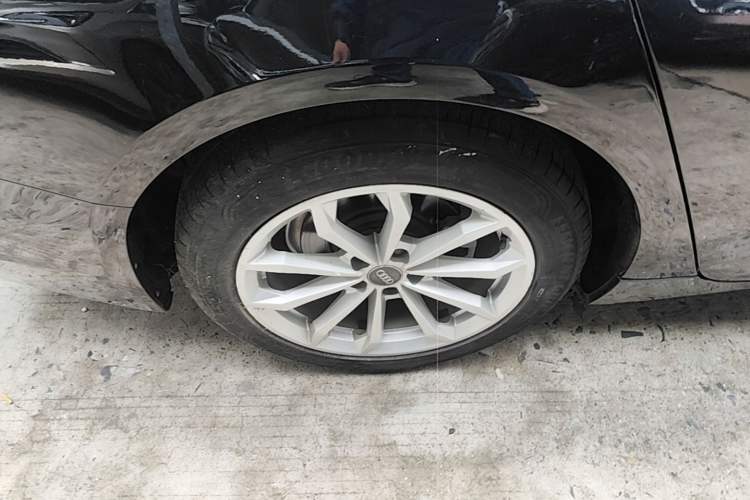 Used Audi A6L 2019 40 TFSI Luxury Prestige Edition Right Rear Wheel Hub