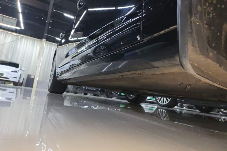 Used Audi A6L 2019 40 TFSI Luxury Prestige Edition Right Side Sill