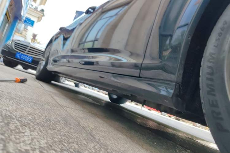 Used Audi A6L 2019 40 TFSI Luxury Dynamic Model Right Side Sill