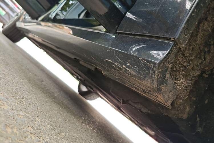 Used Audi A6L 2019 40 TFSI Luxury Dynamic Model Right Side Sill