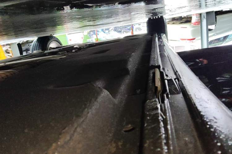 Used Audi A6L 2019 40 TFSI Luxury Prestige Edition Right Side Sill