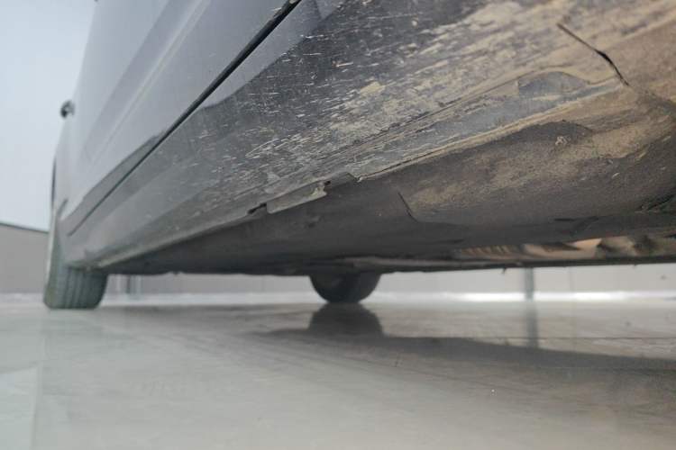 Used Audi A6L 2019 40 TFSI Luxury Prestige Edition Right Side Sill