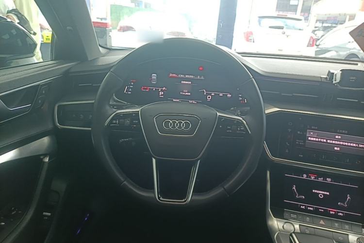 Used Audi A6L 2019 40 TFSI Luxury Dynamic Model Steering Wheel