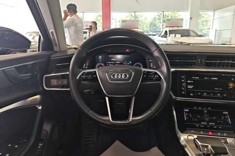 Used Audi A6L 2019 40 TFSI Luxury Prestige Edition Steering Wheel