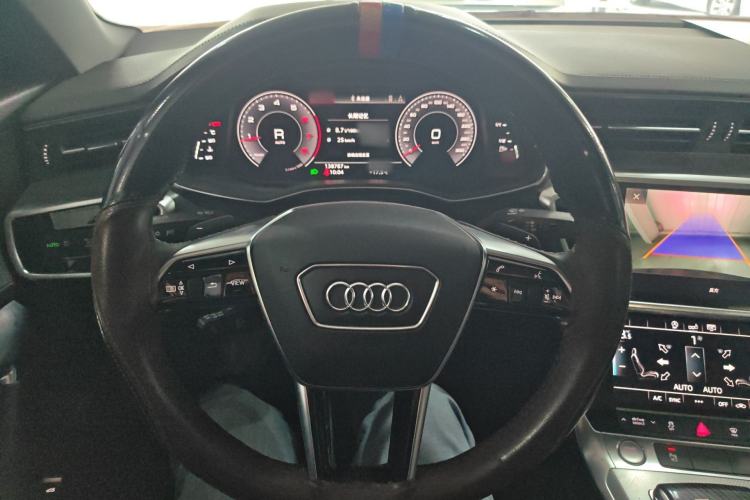 Used Audi A6L 2019 40 TFSI Luxury Dynamic Model Steering Wheel