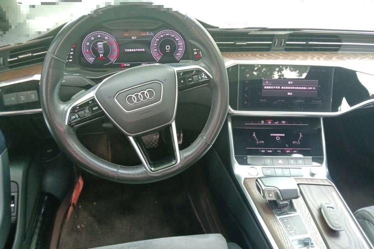 Used Audi A6L 2019 40 TFSI Luxury Dynamic Model Steering Wheel