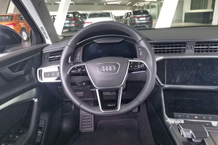 Used Audi A6L 2019 40 TFSI Luxury Prestige Edition Steering Wheel