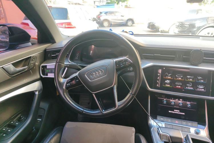 Used Audi A6L 2019 40 TFSI Luxury Dynamic Model Steering Wheel