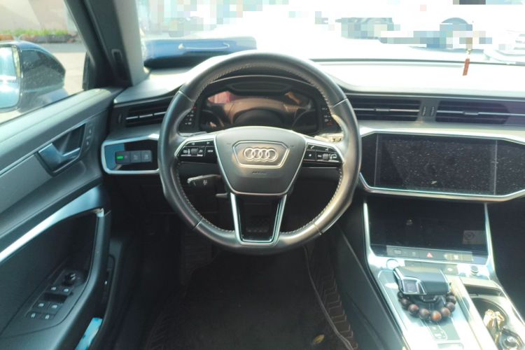 Used Audi A6L 2019 40 TFSI Luxury Dynamic Model Steering Wheel