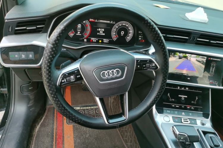 Used Audi A6L 2019 40 TFSI Luxury Dynamic Model Steering Wheel