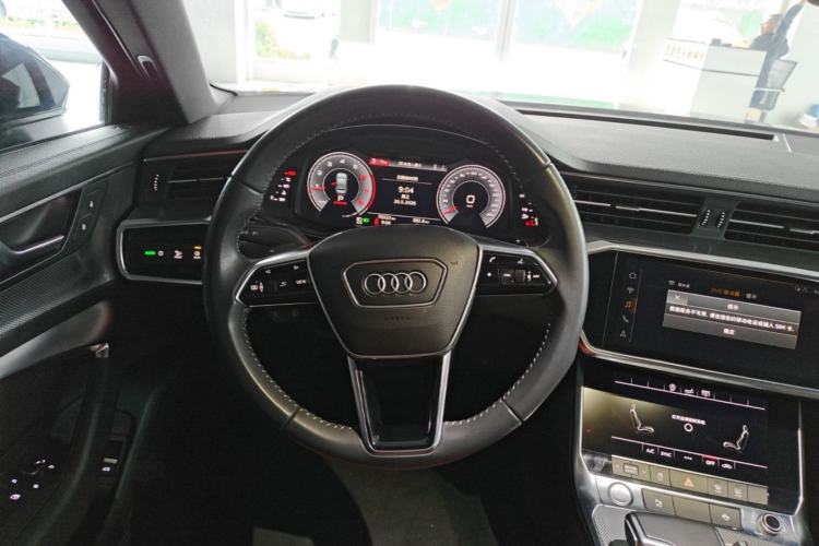Used Audi A6L 2019 40 TFSI Luxury Dynamic Model Steering Wheel