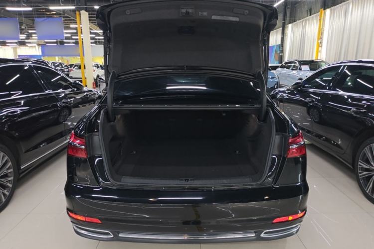 Used Audi A6L 2019 40 TFSI Luxury Prestige Edition Trunk