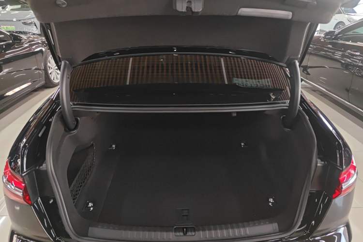 Used Audi A6L 2019 45 TFSI Prestige Dynamic Edition Trunk