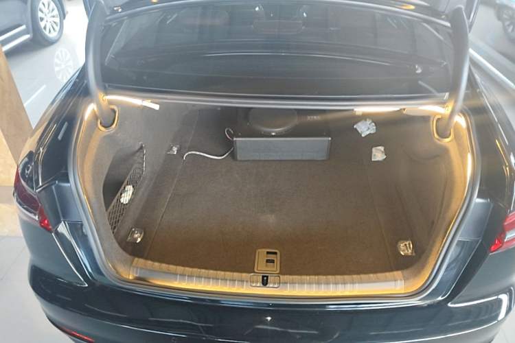 Used Audi A6L 2019 45 TFSI Prestige Elegant Edition Trunk