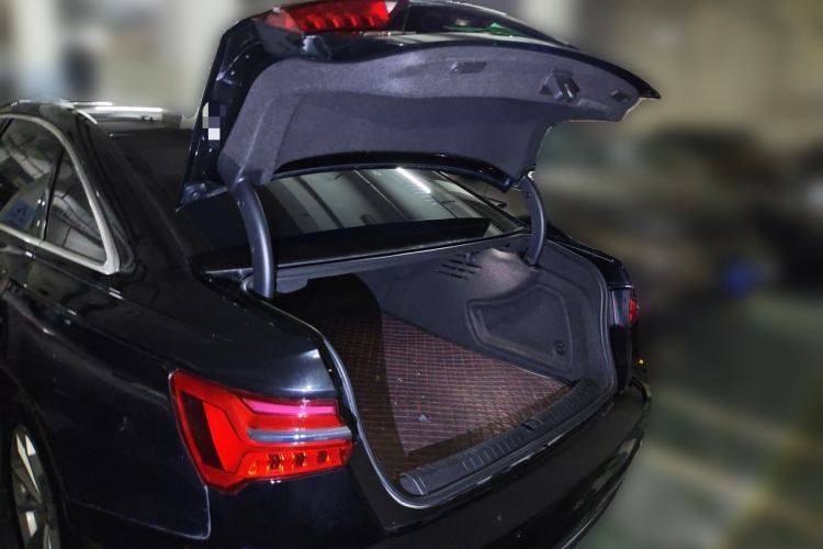 Used Audi A6L 2019 40 TFSI Luxury Prestige Edition Trunk