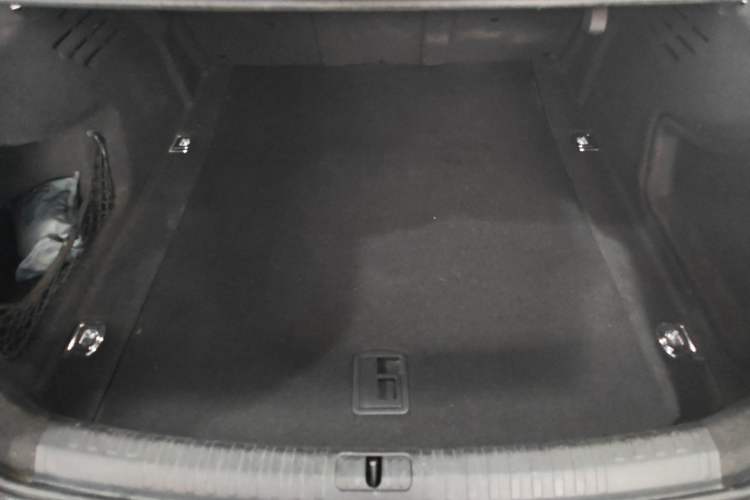 Used Audi A6L 2019 40 TFSI Luxury Dynamic Model Trunk