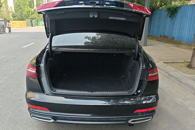 Used Audi A6L 2019 40 TFSI Luxury Dynamic Model Trunk