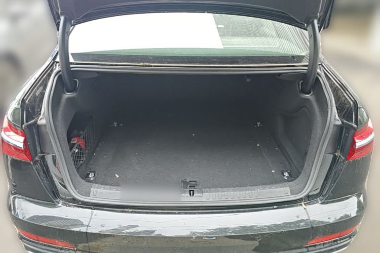 Used Audi A6L 2019 40 TFSI Luxury Dynamic Model Trunk