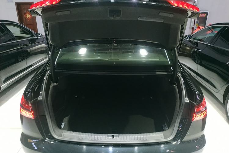 Used Audi A6L 2019 40 TFSI Luxury Dynamic Model Trunk