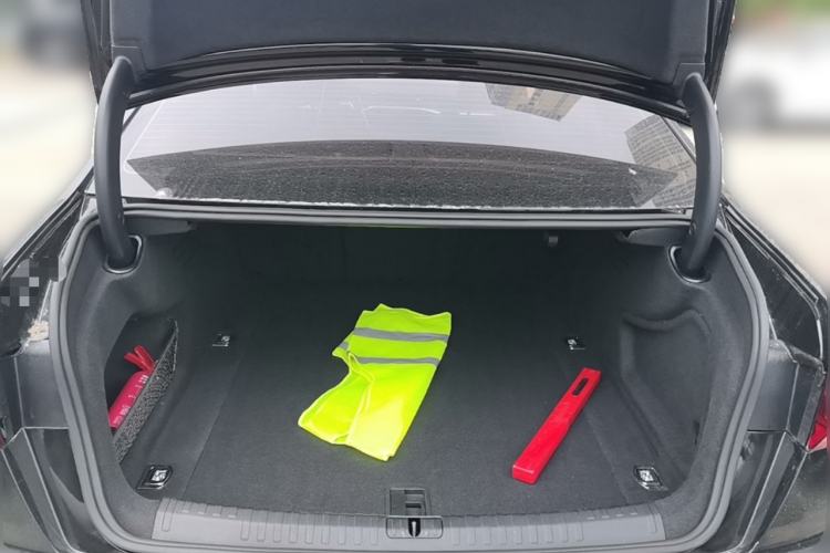 Used Audi A6L 2019 40 TFSI Luxury Dynamic Model Trunk