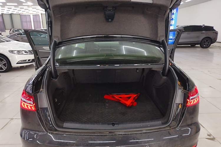 Used Audi A6L 2019 45 TFSI Prestige Elegant Edition Trunk