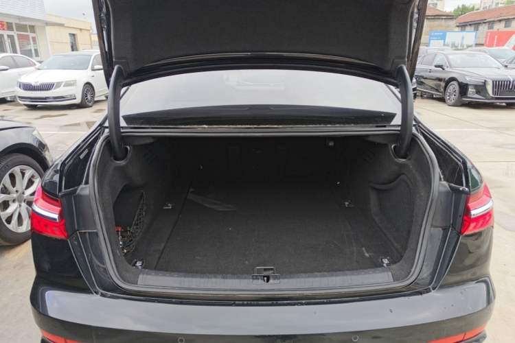 Used Audi A6L 2019 40 TFSI Luxury Dynamic Model Trunk