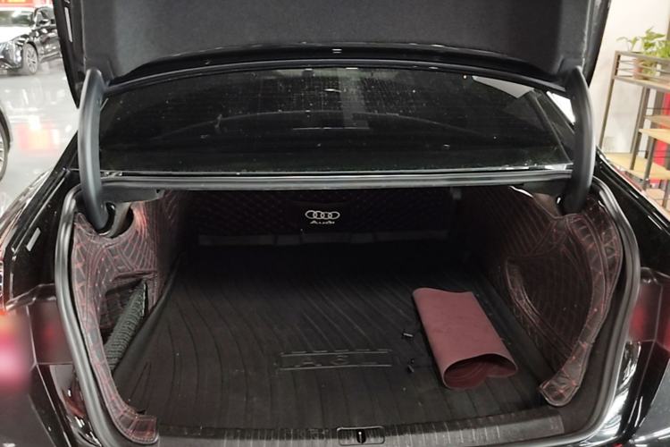 Used Audi A6L 2019 40 TFSI Luxury Dynamic Model Trunk