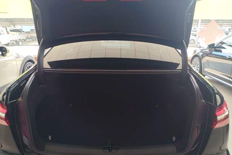 Used Audi A6L 2019 45 TFSI Prestige Dynamic Edition Trunk