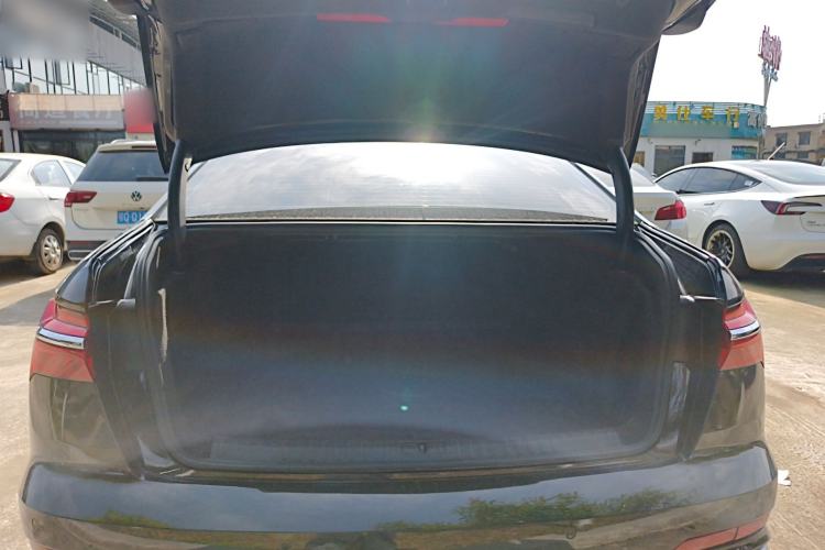Used Audi A6L 2019 40 TFSI Luxury Prestige Edition Trunk