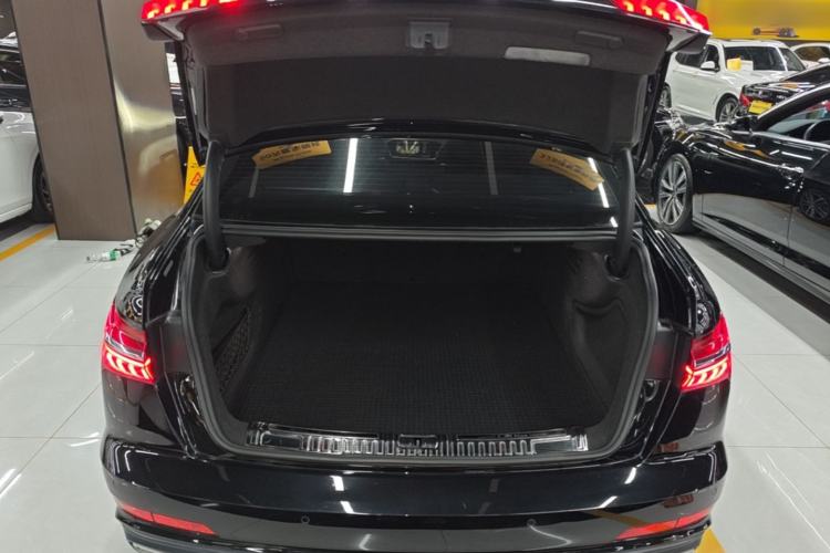 Used Audi A6L 2019 45 TFSI Prestige Dynamic Edition Trunk