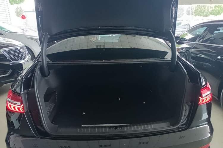 Used Audi A6L 2019 45 TFSI quattro Prestige Dynamic Edition Trunk