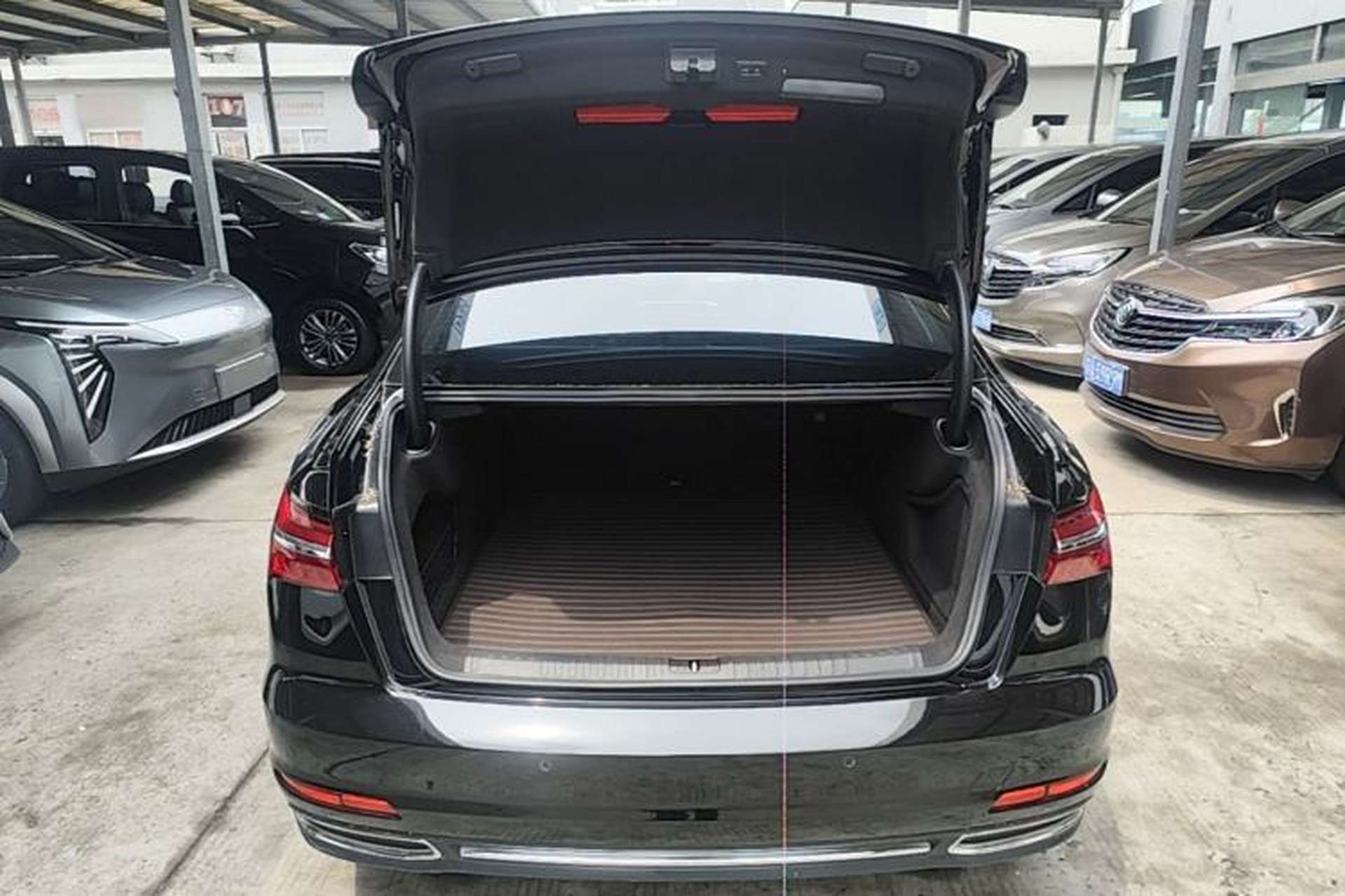 Used Audi A6L 2019 40 TFSI Luxury Prestige Edition Trunk