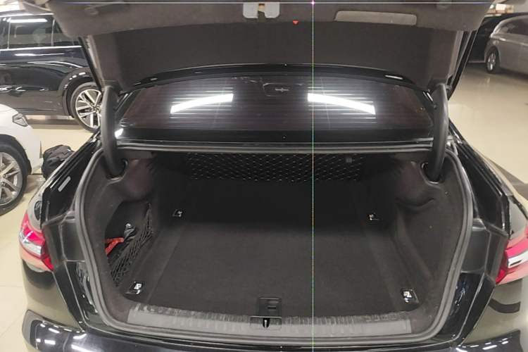 Used Audi A6L 2019 40 TFSI Luxury Prestige Edition Trunk