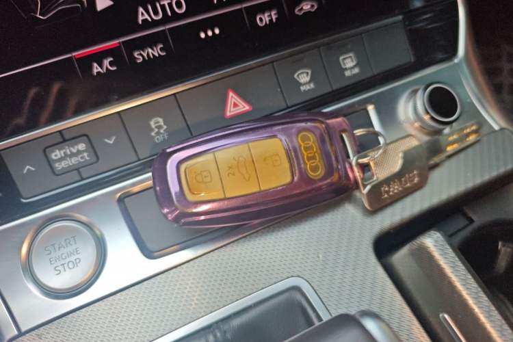 Used Audi A6L 2019 45 TFSI quattro Prestige Elegant Edition Vehicle Key
