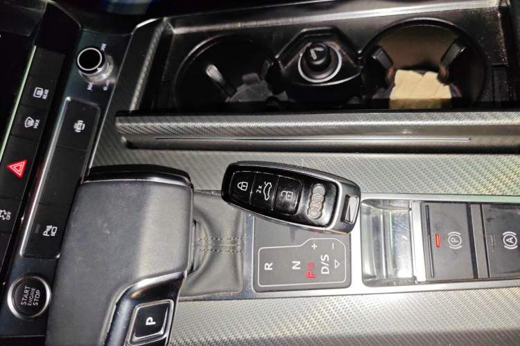 Used Audi A6L 2019 45 TFSI Prestige Elegant Edition Vehicle Key