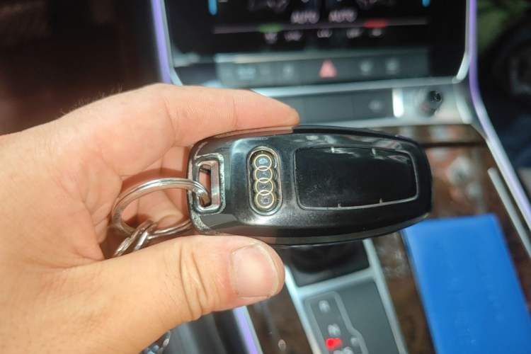 Used Audi A6L 2019 45 TFSI quattro Prestige Elegant Edition Vehicle Key