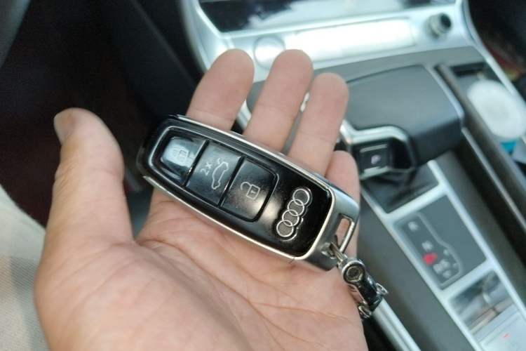 Used Audi A6L 2019 45 TFSI quattro Prestige Edition Vehicle Key