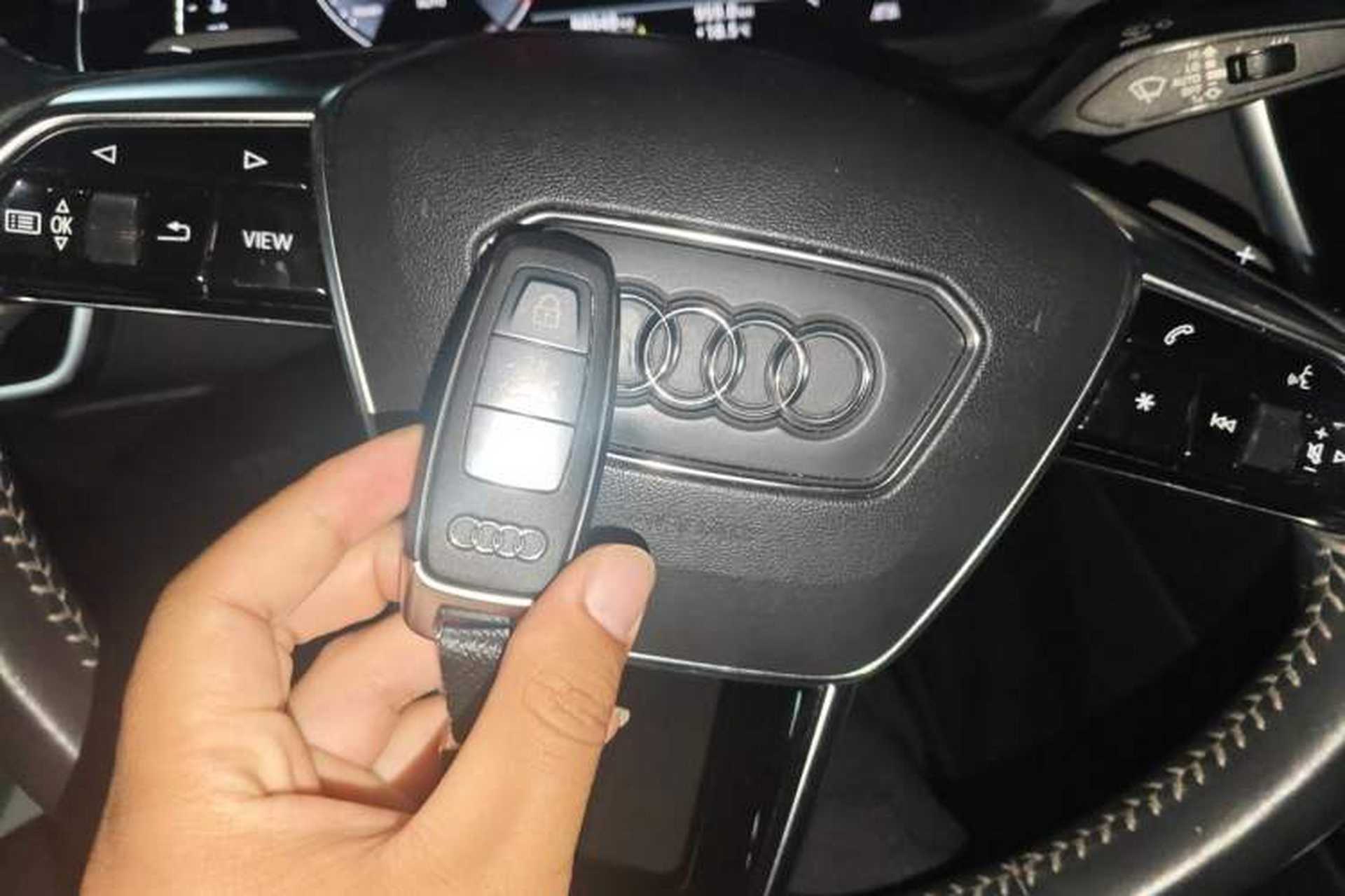 Used Audi A6L 2019 40 TFSI Luxury Dynamic Model Vehicle Key