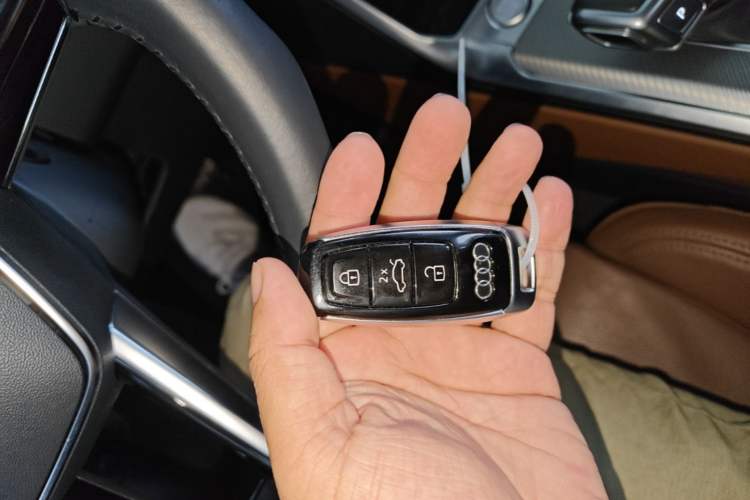 Used Audi A6L 2019 45 TFSI Prestige Elegant Edition Vehicle Key